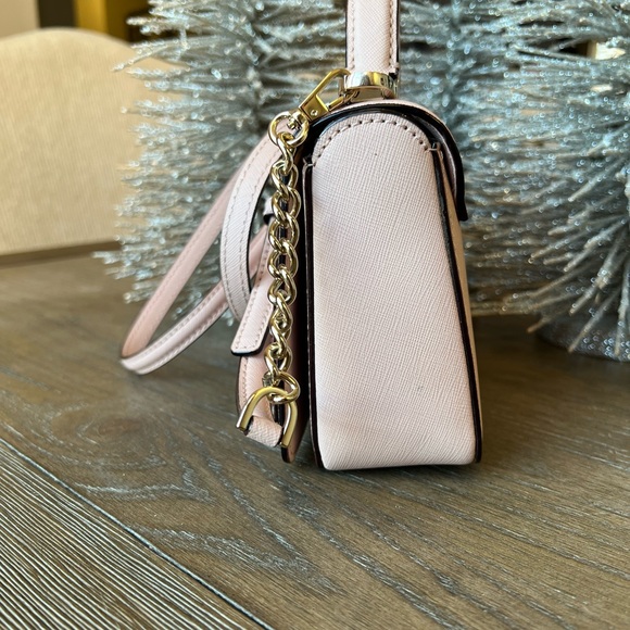 pale pink Kate spade purse/ like new - Picture 5 of 7